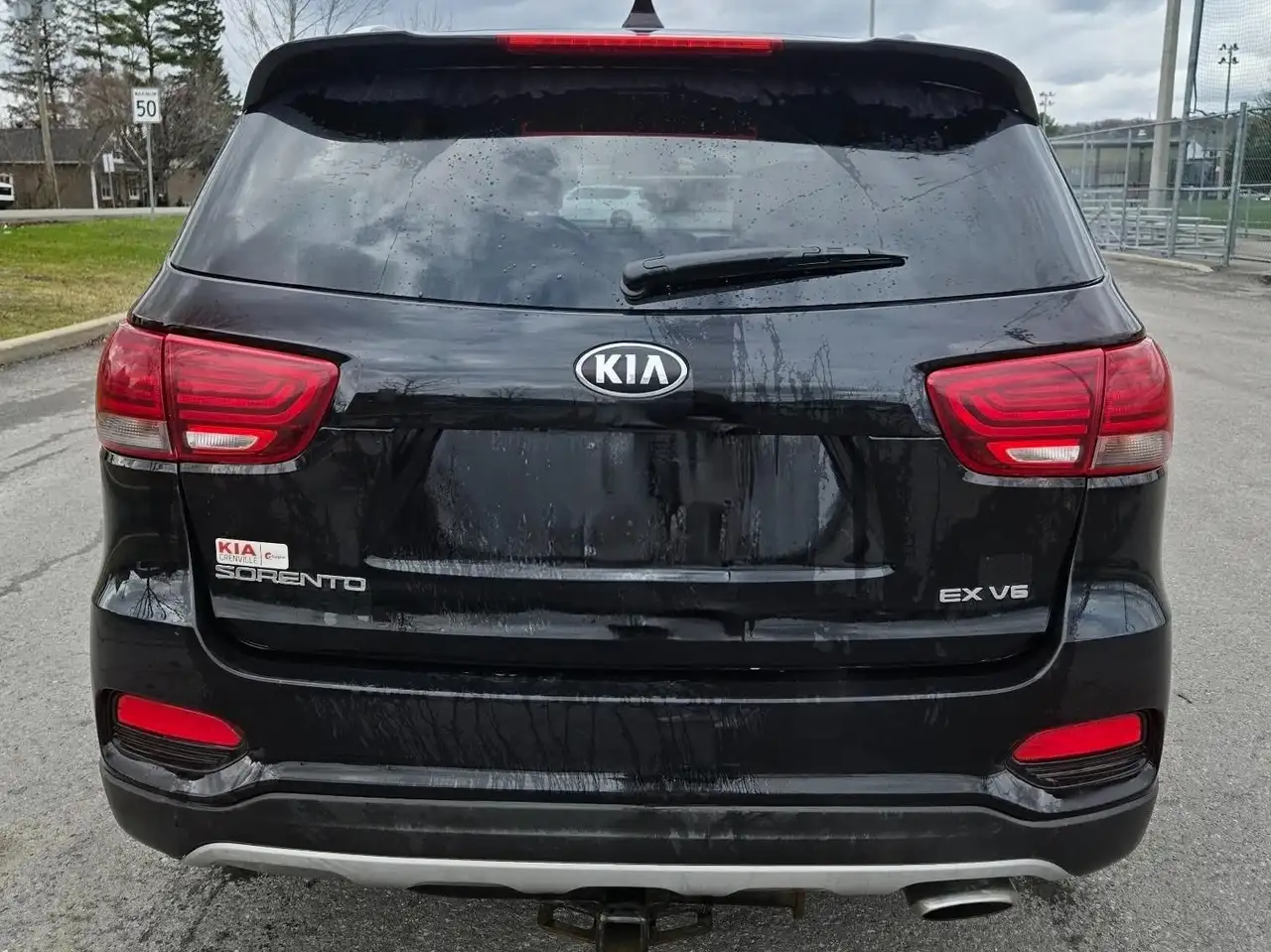 Kia Sorento снимка Kia Sorento