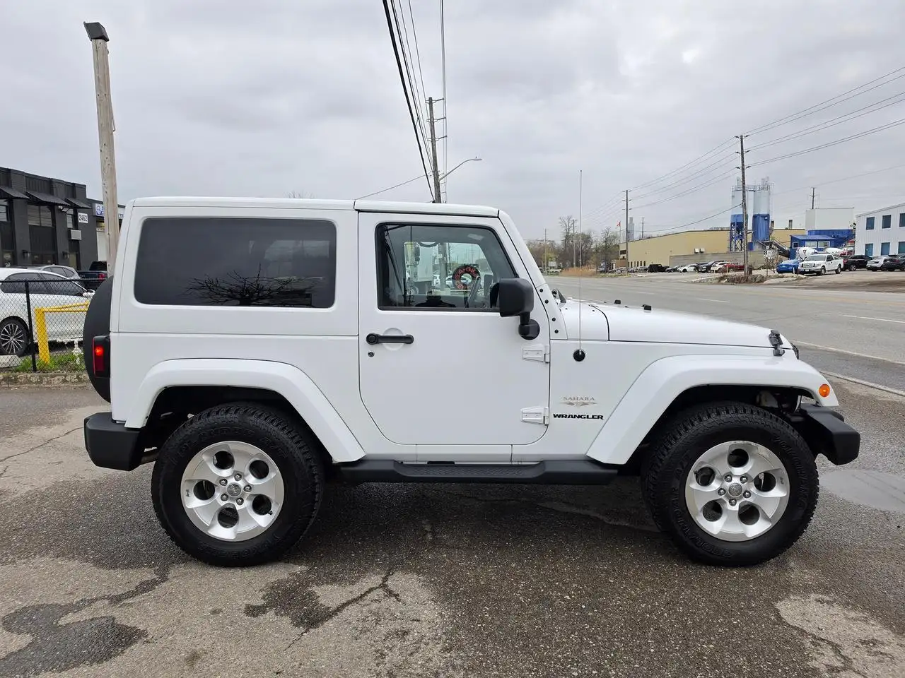 Jeep Wrangler снимка Jeep Wrangler
