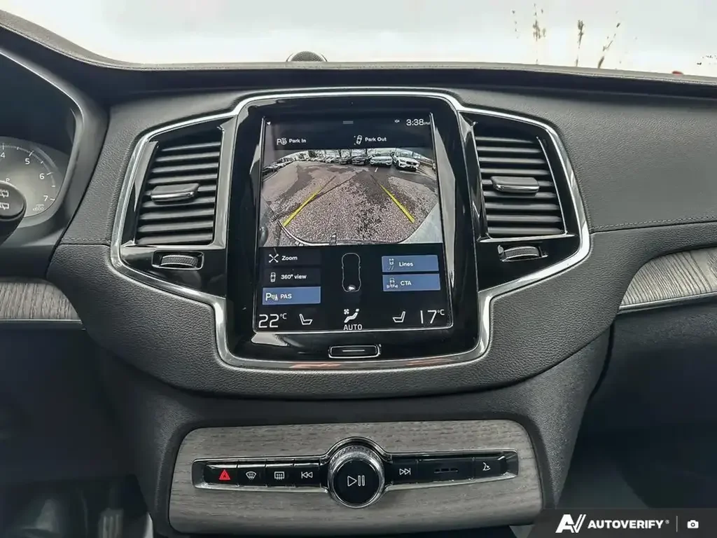 Volvo XC90 снимка Volvo XC90