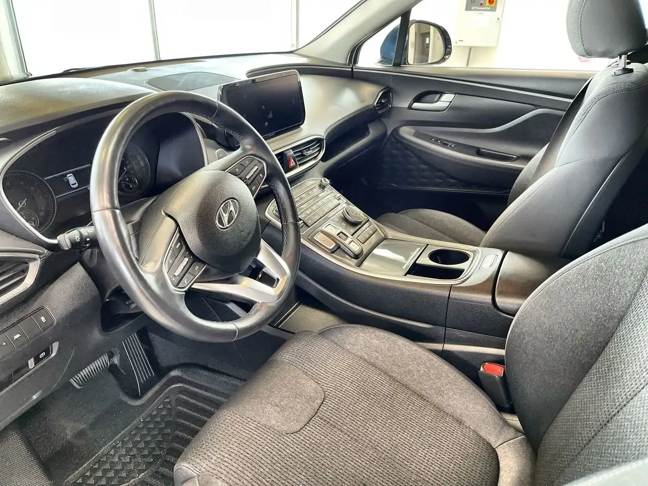 Hyundai SANTA FE снимка Hyundai SANTA FE