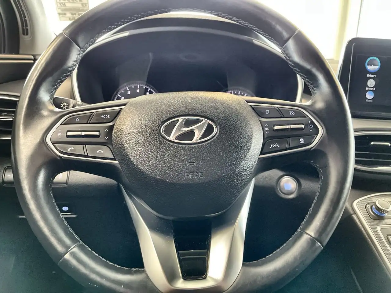 Hyundai SANTA FE снимка Hyundai SANTA FE