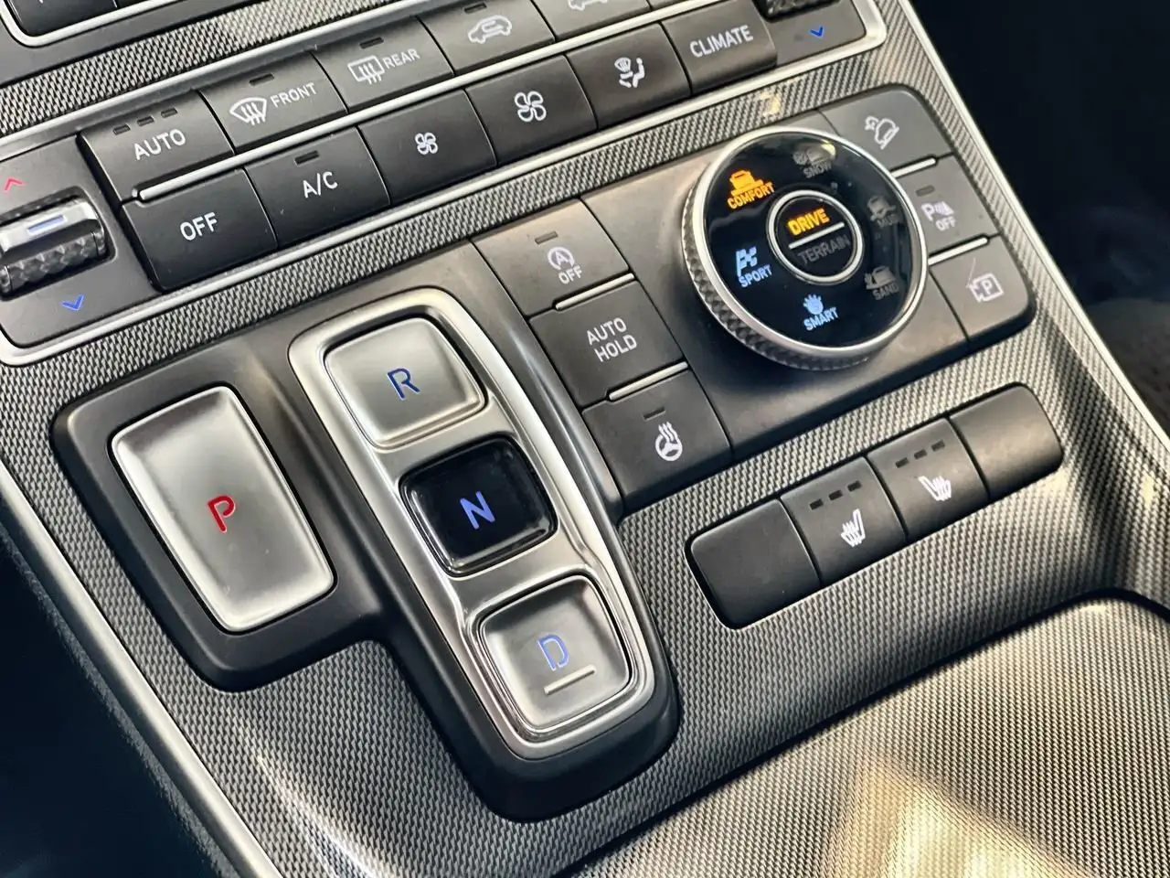 Hyundai SANTA FE снимка Hyundai SANTA FE