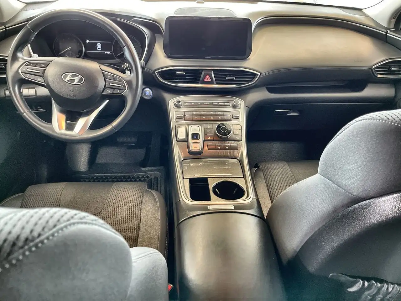 Hyundai SANTA FE снимка Hyundai SANTA FE