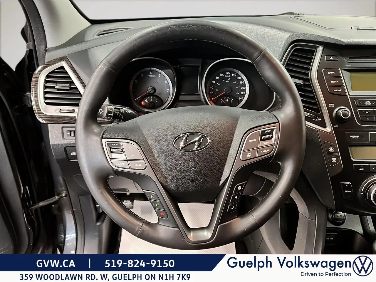 Hyundai SANTA FE снимка Hyundai SANTA FE