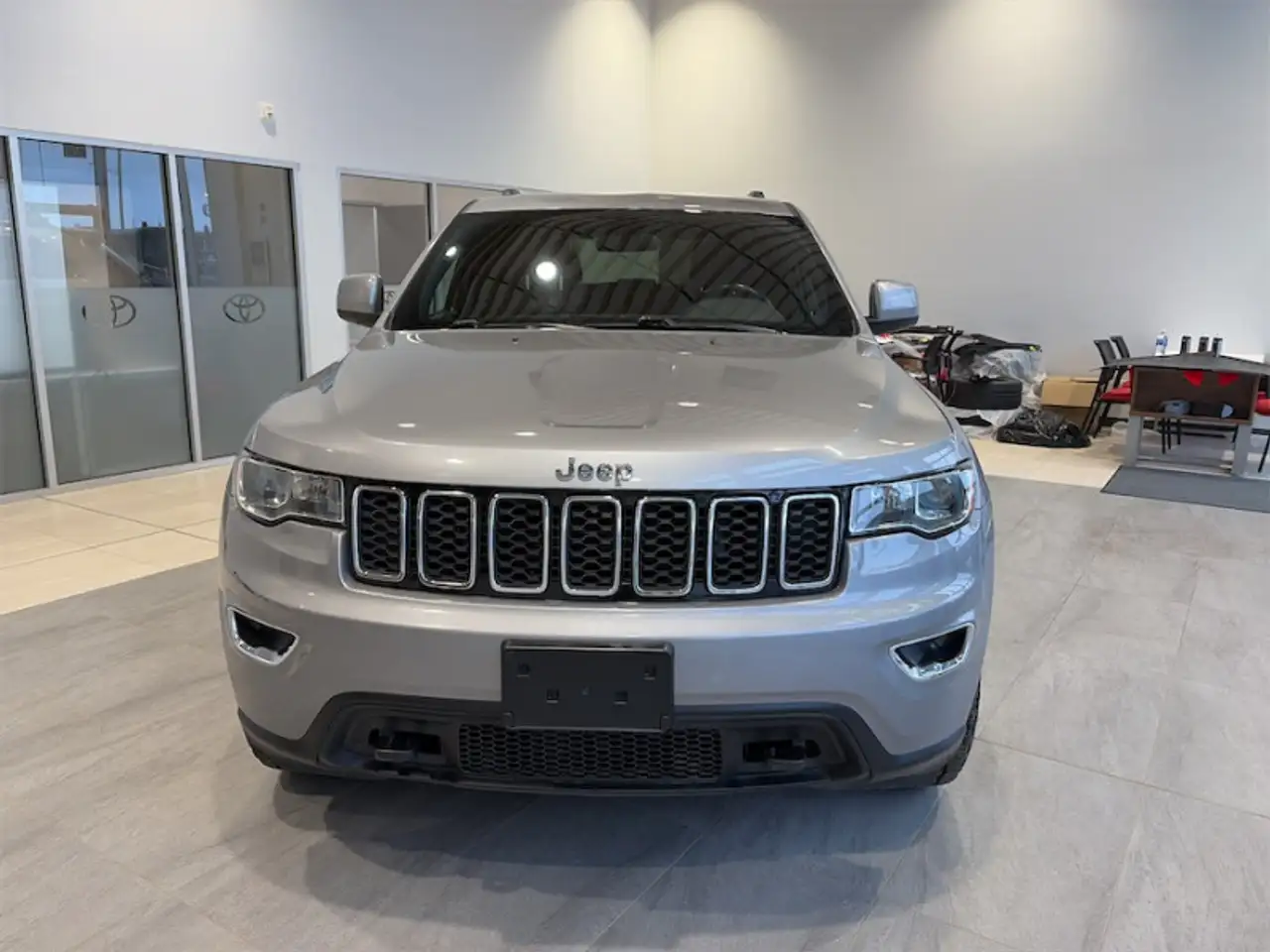 Jeep Grand Cherokee photo Jeep Grand Cherokee
