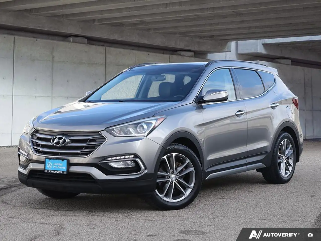 Hyundai SANTA FE снимка Hyundai SANTA FE