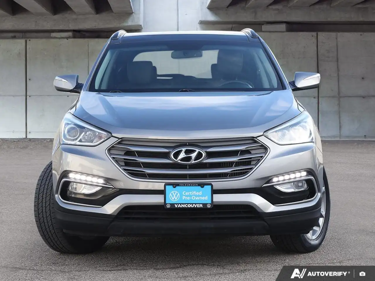 Hyundai SANTA FE снимка Hyundai SANTA FE