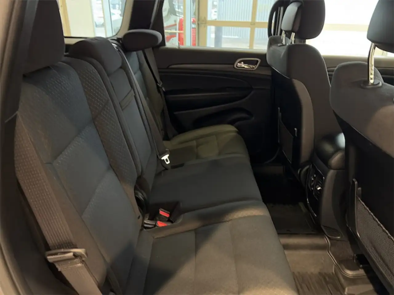 Jeep Grand Cherokee photo Jeep Grand Cherokee