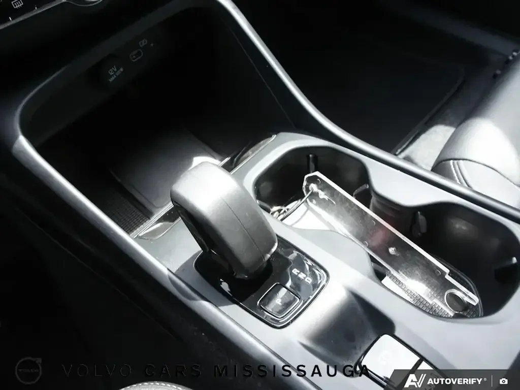 Volvo XC40 снимка Volvo XC40