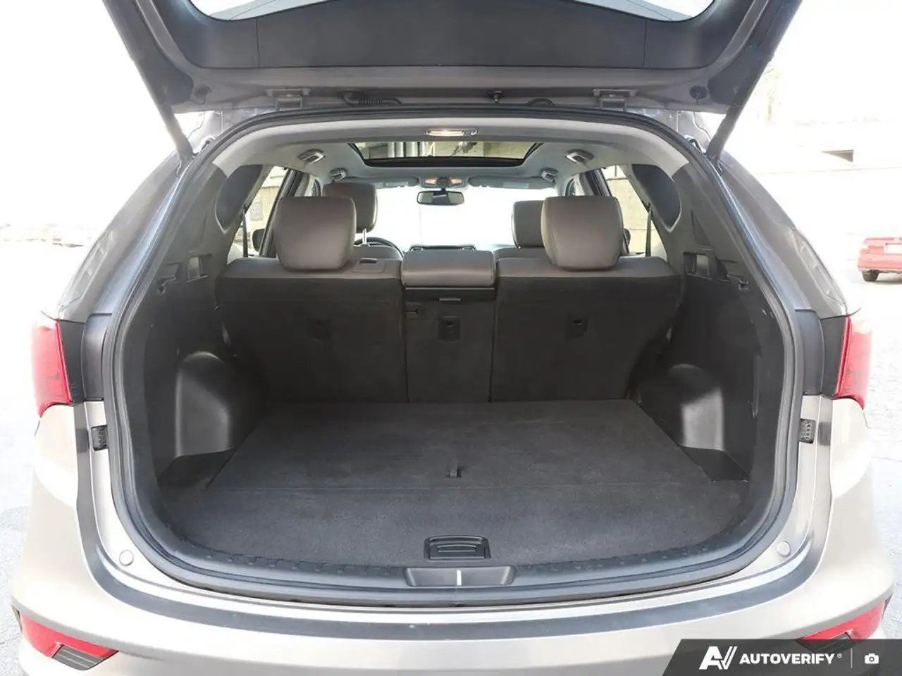 Hyundai SANTA FE снимка Hyundai SANTA FE