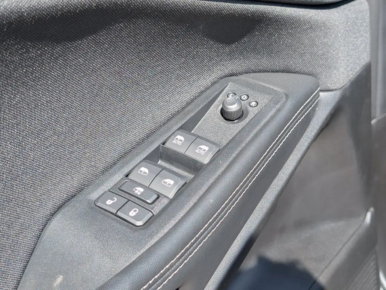 Jeep Cherokee снимка Jeep Cherokee