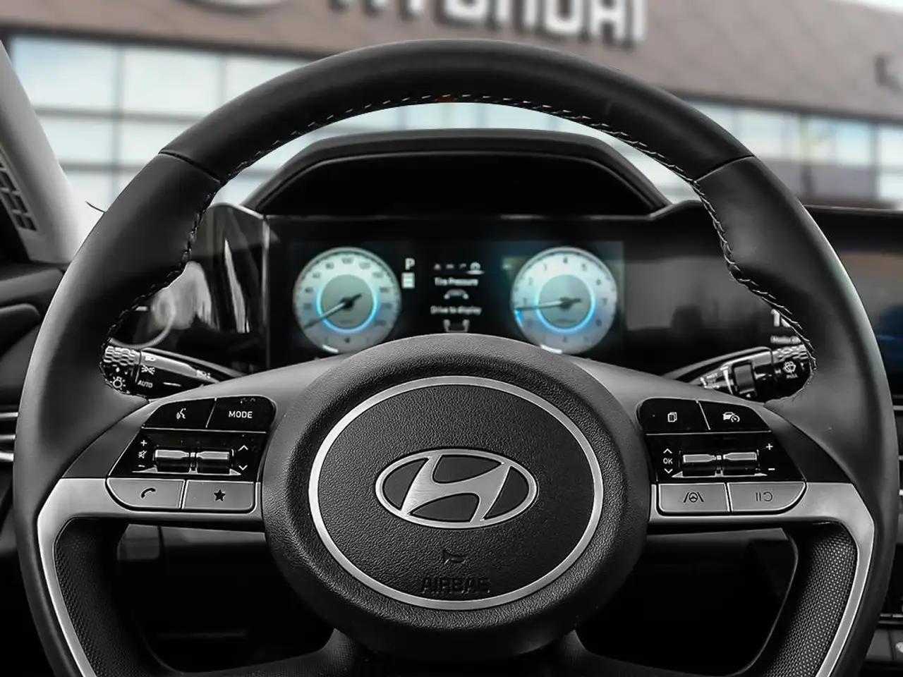 Hyundai ELANTRA снимка Hyundai ELANTRA
