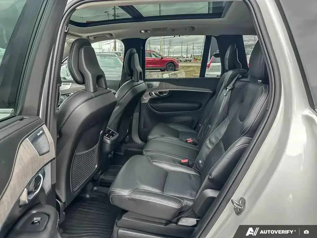 Volvo XC90 снимка Volvo XC90