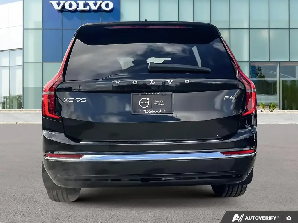 Volvo XC90 снимка Volvo XC90