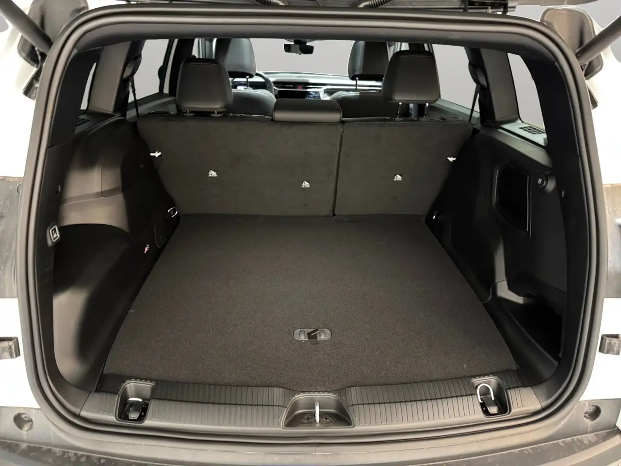 Jeep Cherokee снимка Jeep Cherokee