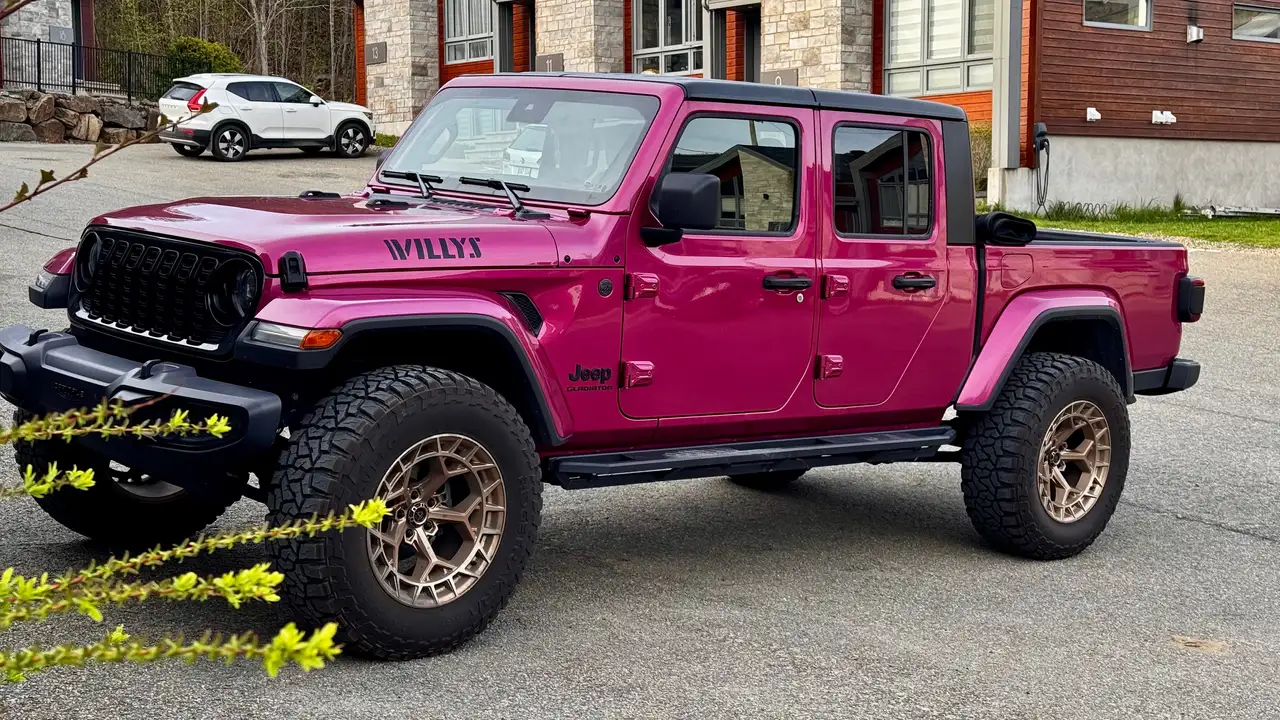 2024 Jeep Gladiator