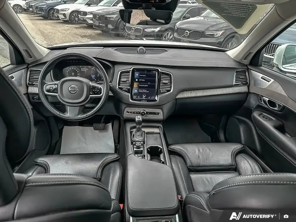 Volvo XC90 снимка Volvo XC90