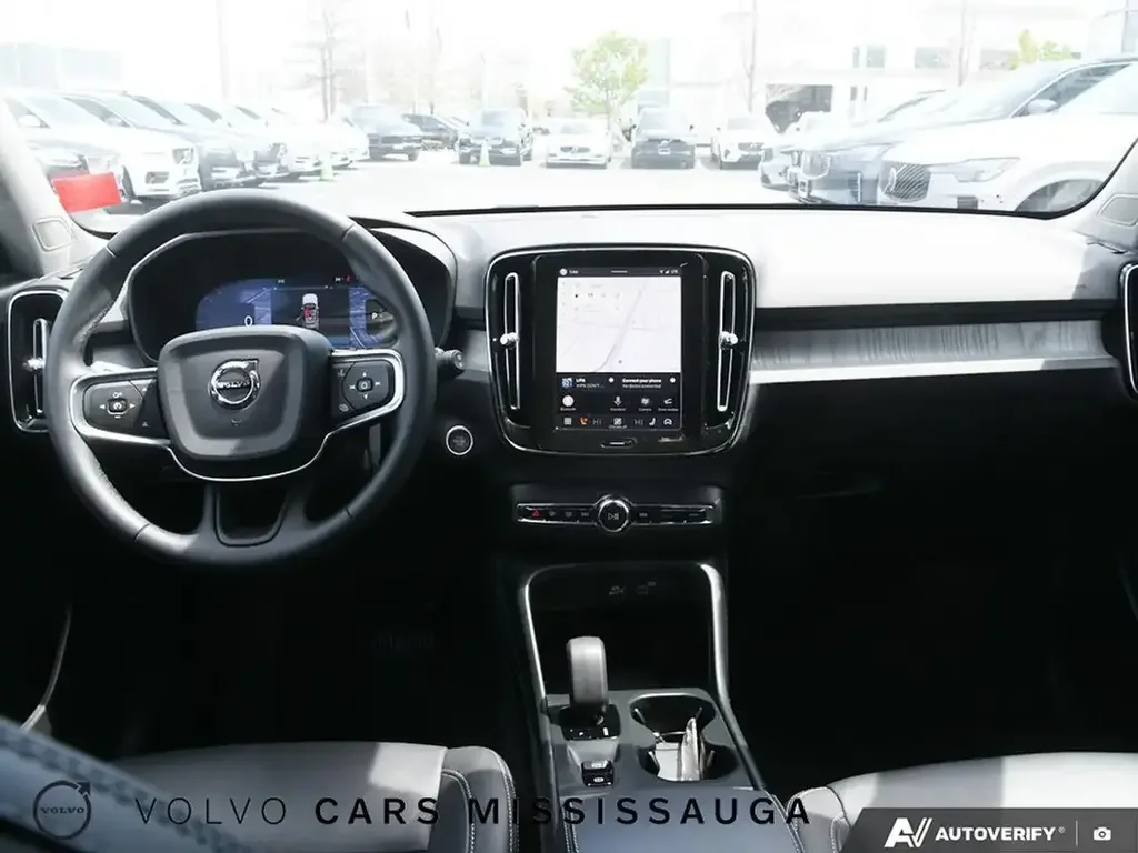 Volvo XC40 снимка Volvo XC40