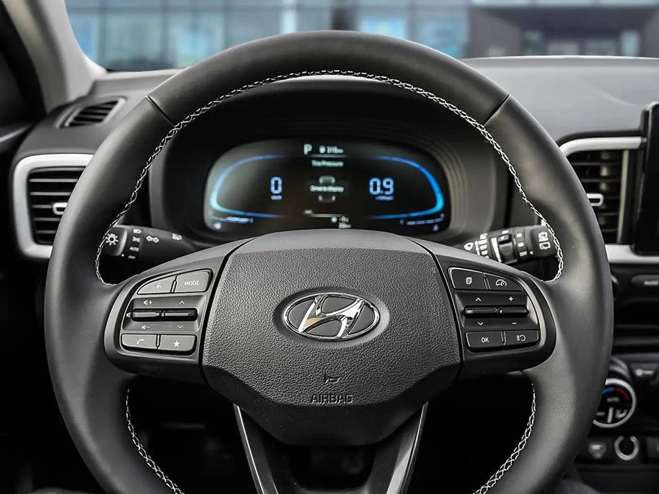 Hyundai Venue снимка Hyundai Venue