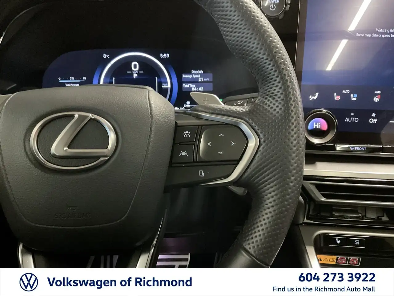 Lexus TX fotografie Lexus TX