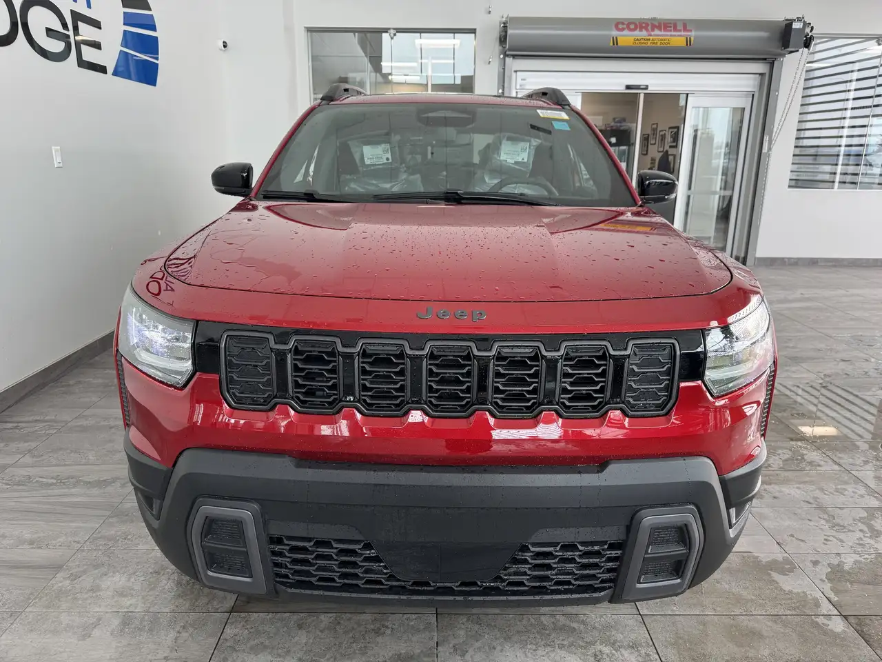 Jeep Cherokee снимка Jeep Cherokee