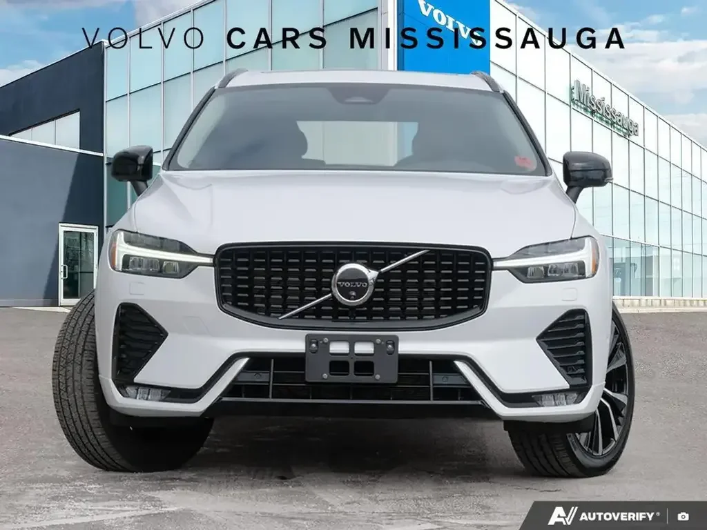 Volvo XC60 снимка Volvo XC60