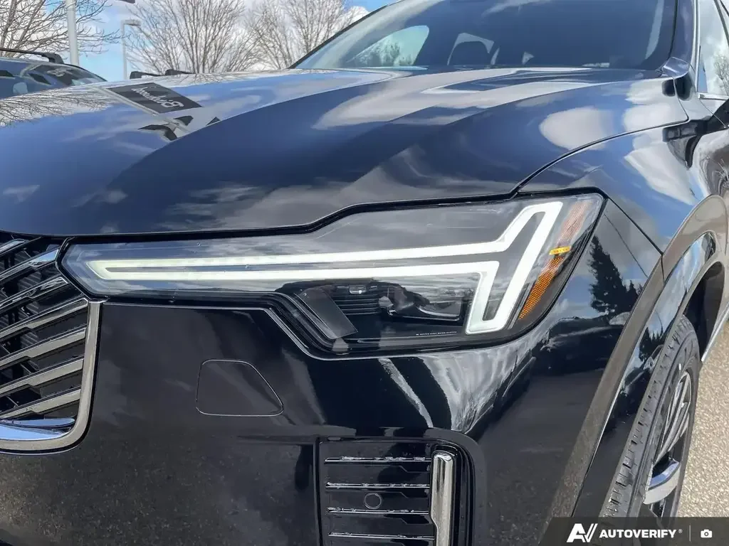 Volvo XC90 снимка Volvo XC90