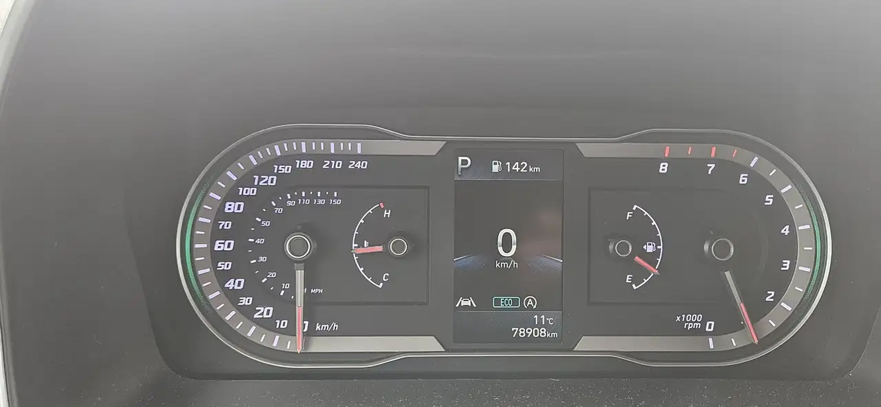 Hyundai TUCSON снимка Hyundai TUCSON