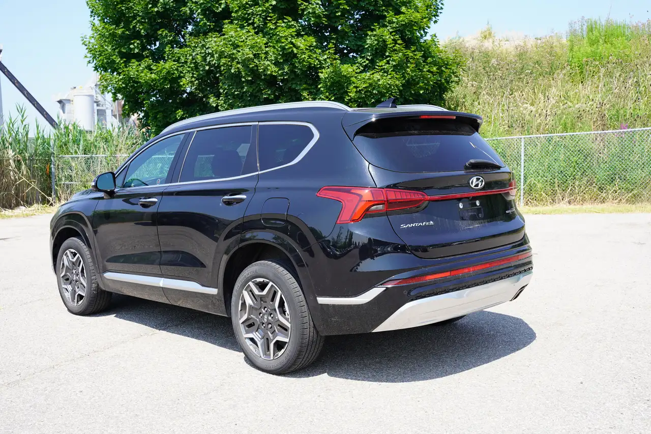 Hyundai SANTA FE photo Hyundai SANTA FE