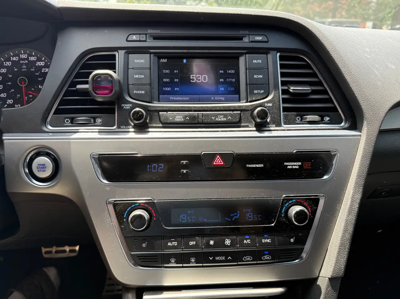 Hyundai SONATA снимка Hyundai SONATA