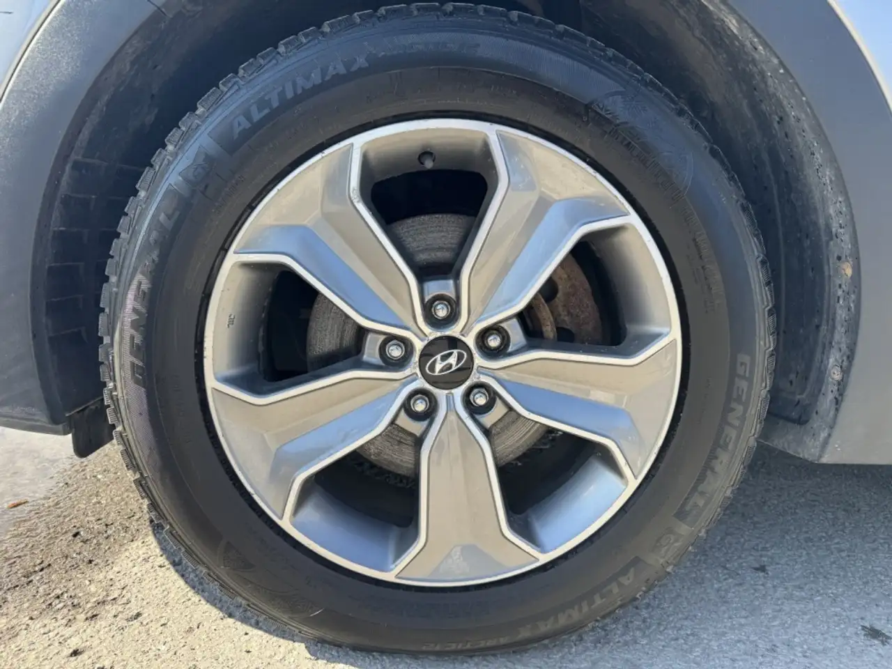 Hyundai SANTA FE снимка Hyundai SANTA FE