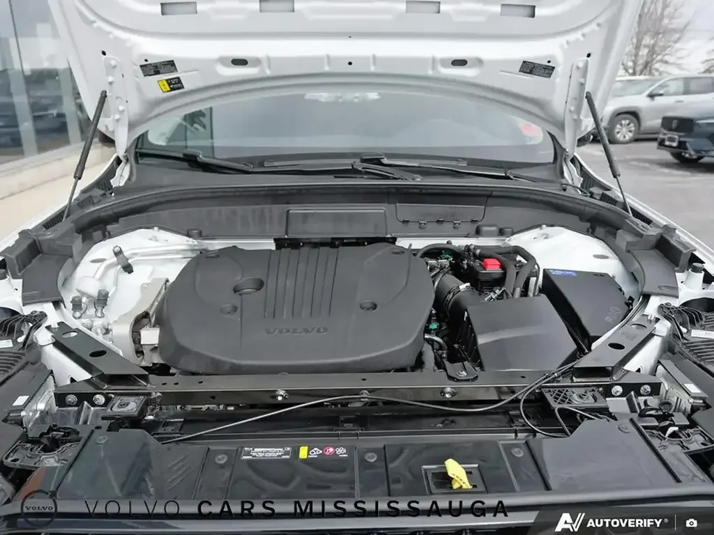 Volvo XC60 снимка Volvo XC60