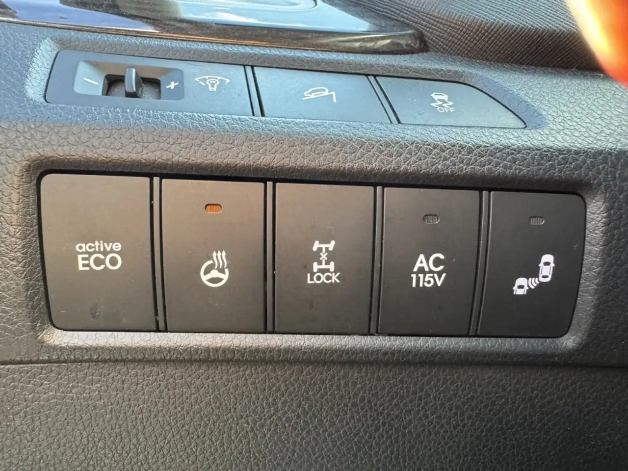 Hyundai SANTA FE снимка Hyundai SANTA FE