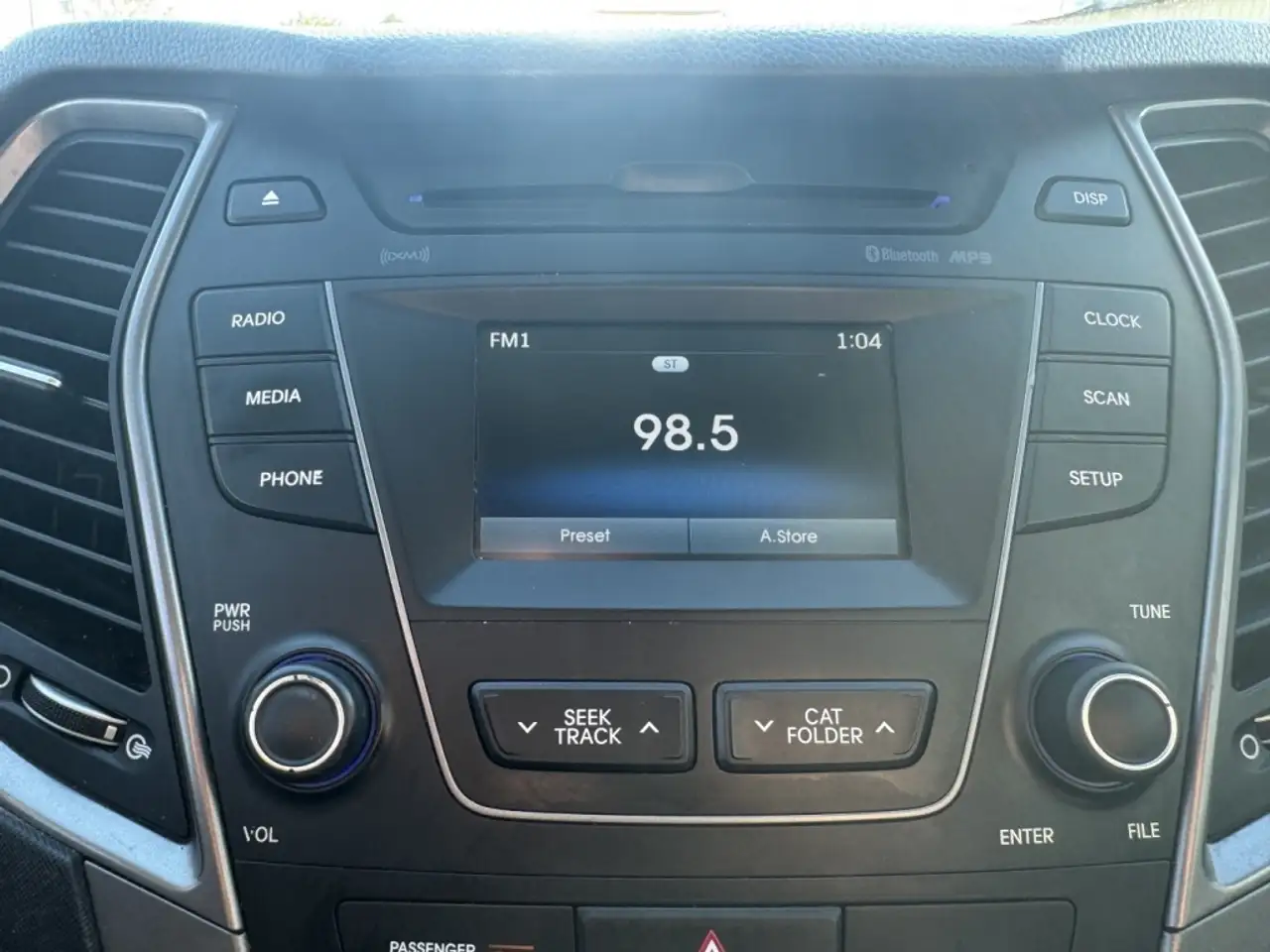 Hyundai SANTA FE снимка Hyundai SANTA FE