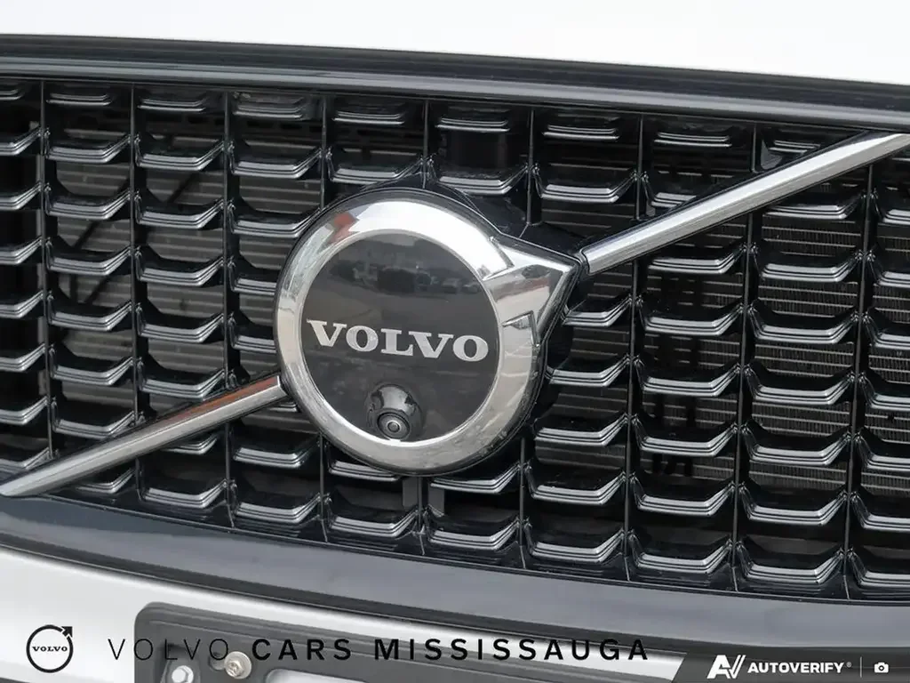 Volvo XC60 снимка Volvo XC60