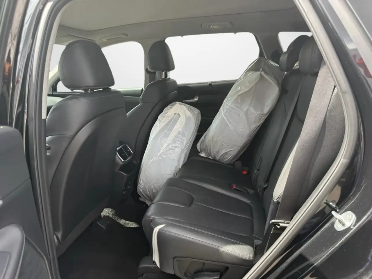 Hyundai SANTA FE снимка Hyundai SANTA FE