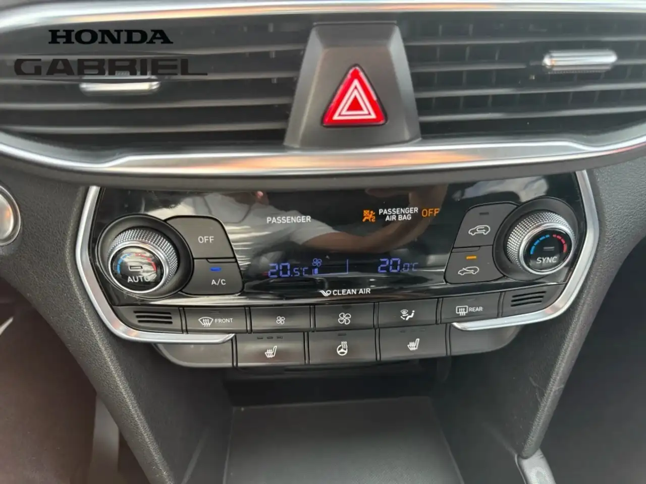 Hyundai SANTA FE снимка Hyundai SANTA FE
