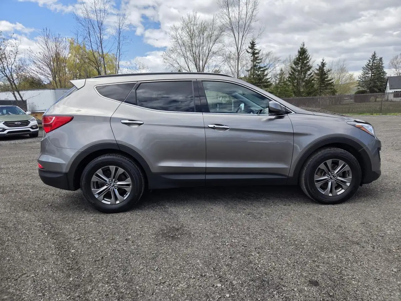 Hyundai SANTA FE снимка Hyundai SANTA FE