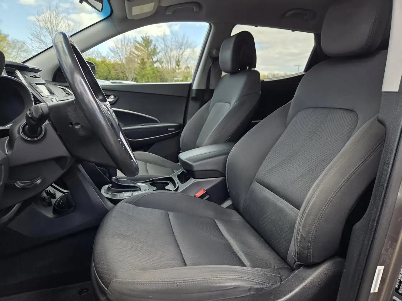 Hyundai SANTA FE снимка Hyundai SANTA FE
