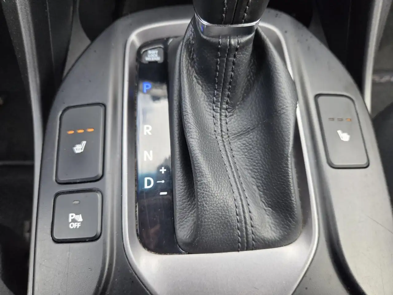 Hyundai SANTA FE снимка Hyundai SANTA FE