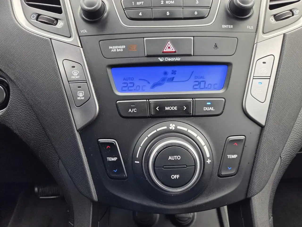 Hyundai SANTA FE снимка Hyundai SANTA FE