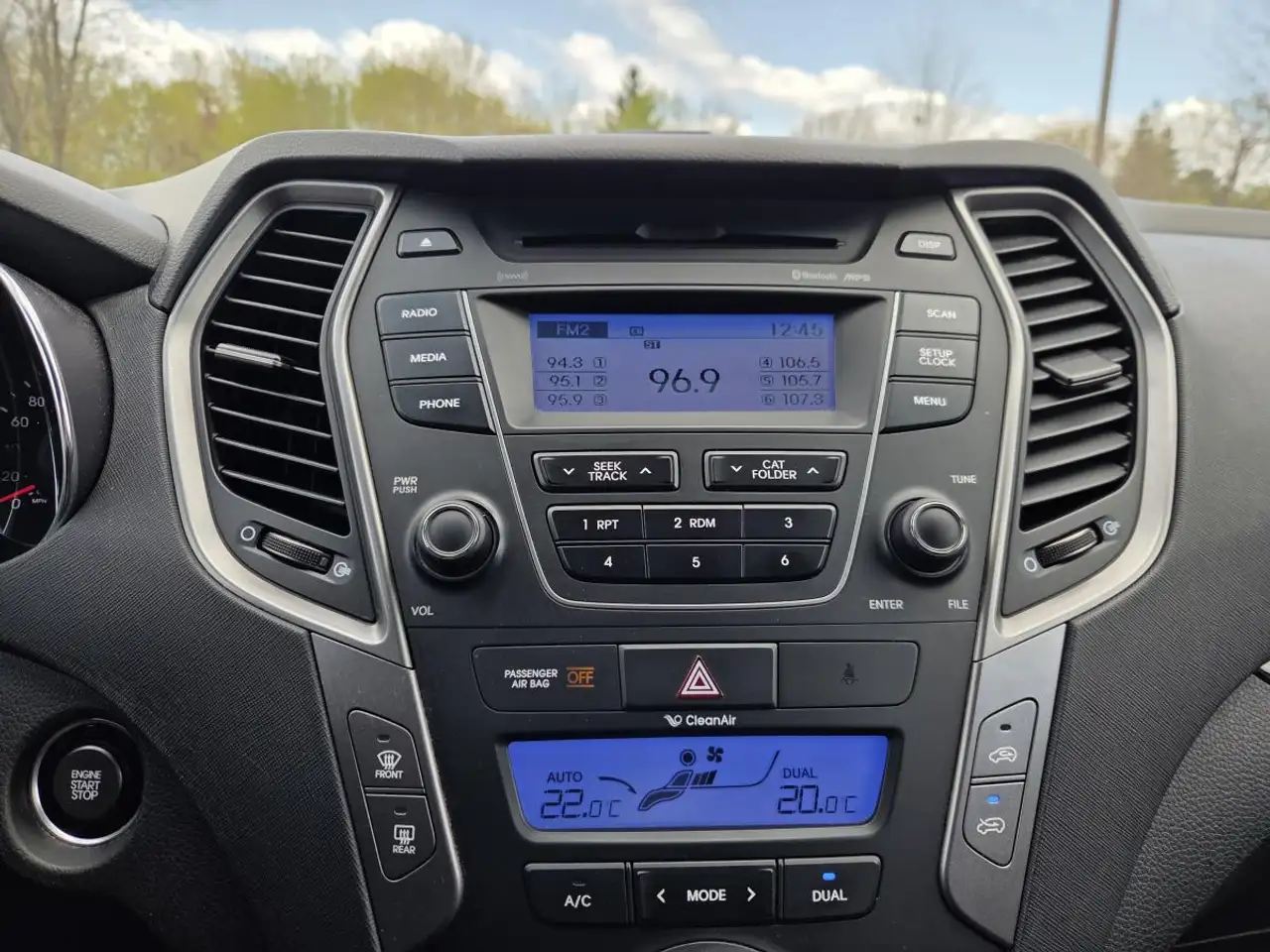 Hyundai SANTA FE снимка Hyundai SANTA FE
