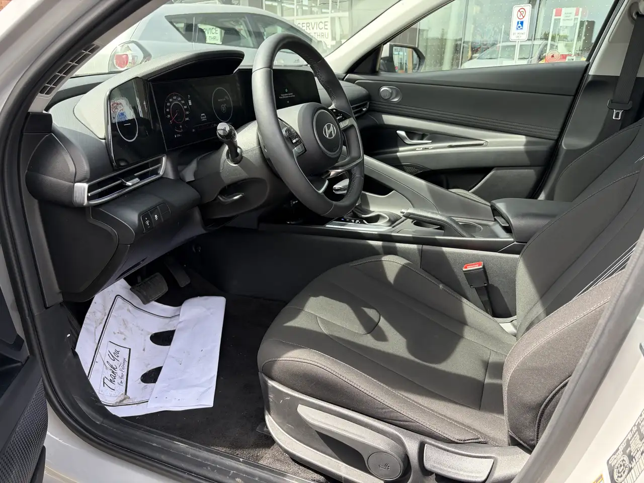 Hyundai ELANTRA снимка Hyundai ELANTRA