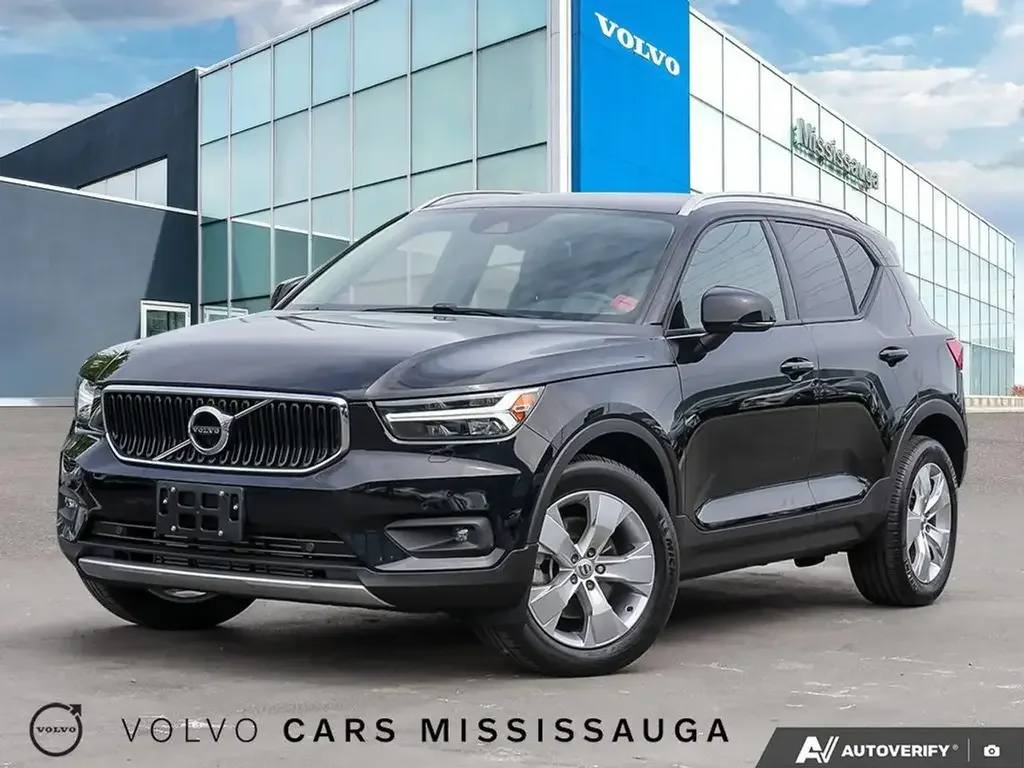 2022 Volvo XC40