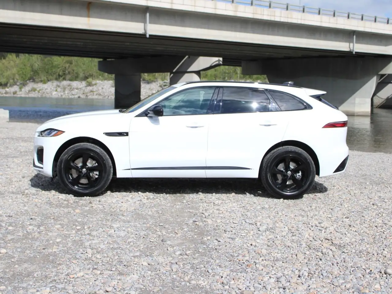 Jaguar F-Pace снимка Jaguar F-Pace