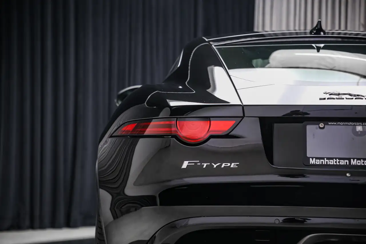 Jaguar F-Type photo Jaguar F-Type