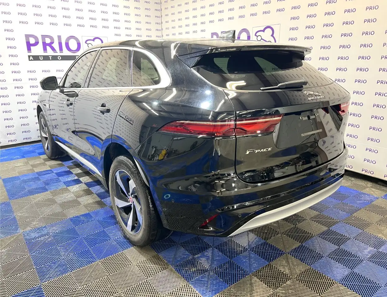 Jaguar F-Pace снимка Jaguar F-Pace