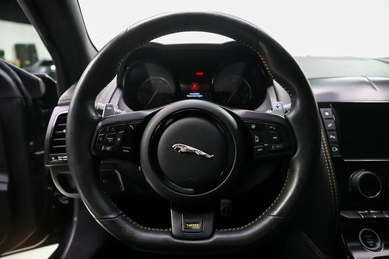 Jaguar F-Type photo Jaguar F-Type