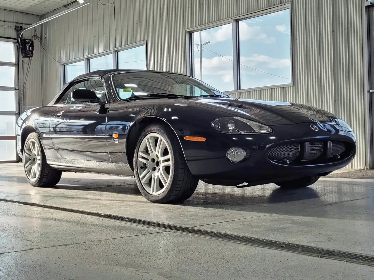 Jaguar XK photo Jaguar XK