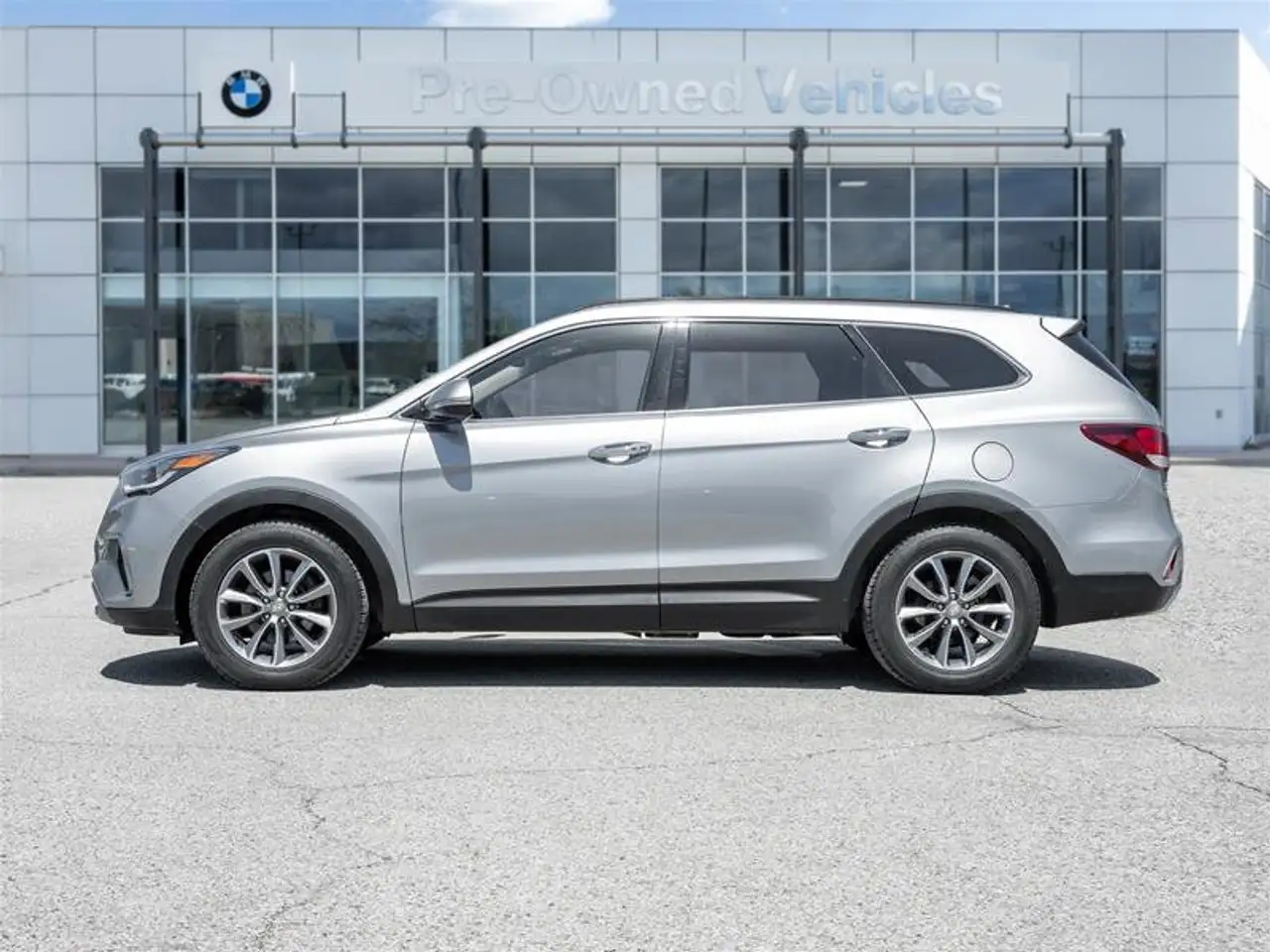Hyundai SANTA FE photo Hyundai SANTA FE